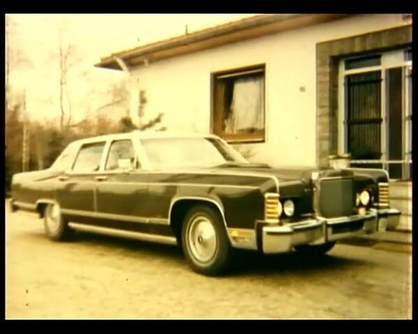 GERMAN PORN CLASSICS: Biggi เด็กหนีบ้าน