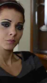Stomach Punching and Kicking - por Domina Lia e Carola