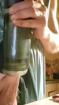 Felixxxův penis v elektrickém masturbátoru