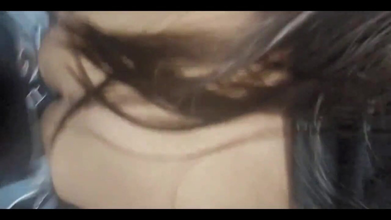 Astrid Cute: 彼女は彼氏にバレるのを恐れていたが、大学の友人がパーティーを脱退し、このようなことが起こる