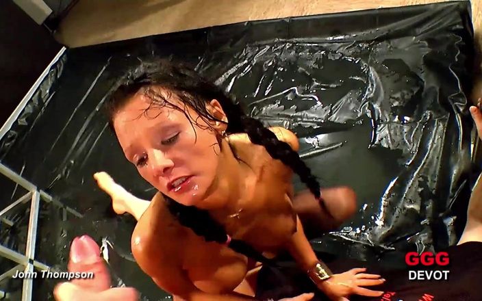 Gang Bang Germany: John Thompson Ggg Gang Bang, Bukkake, Piss orgier och en...