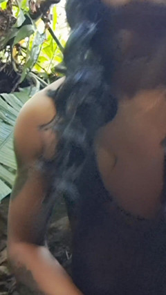 Valera Toro: Horká exploze semene v lese