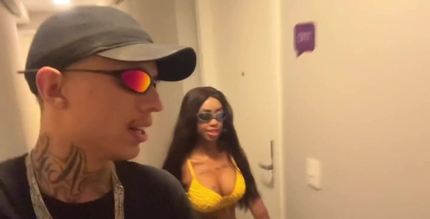 Mirellaoficialx: Ik heb de doodsbeat laten betalen wat hij schuldig is...