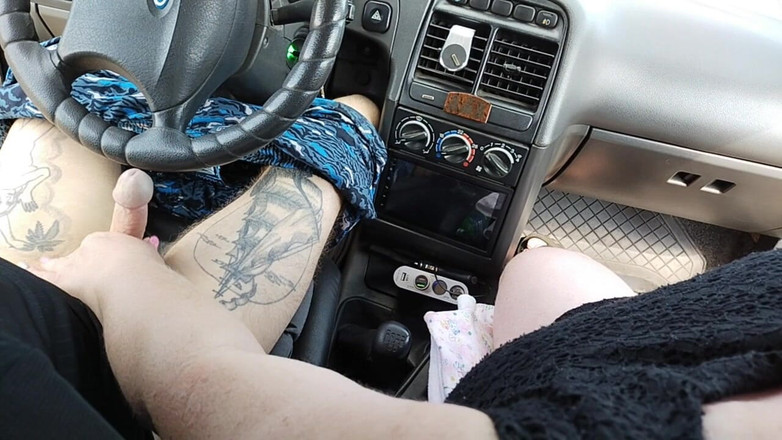 Zona901: Masturbation eines penis in einem auto auf dem parkplatz