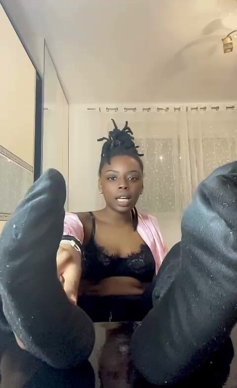 Rudie Kae: Iv Been Wearing My Slippers and Socks Too All Day...