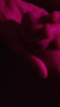 Un videoclip în roz