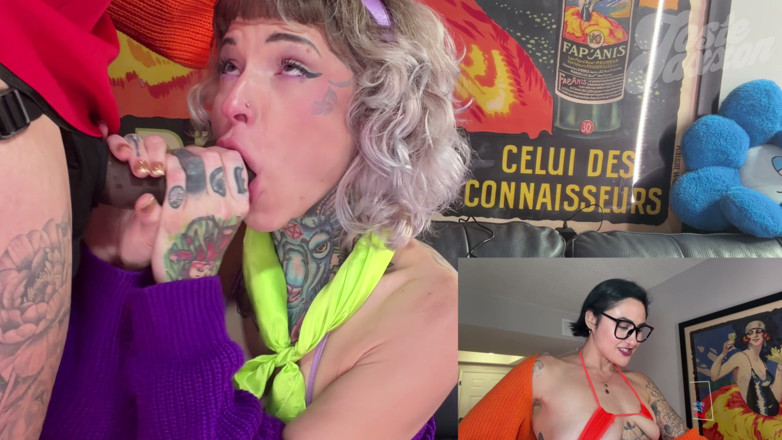 Josie Jaxxon: Cosplay BBC Strap on Blowjob: Velma Doms Daphne