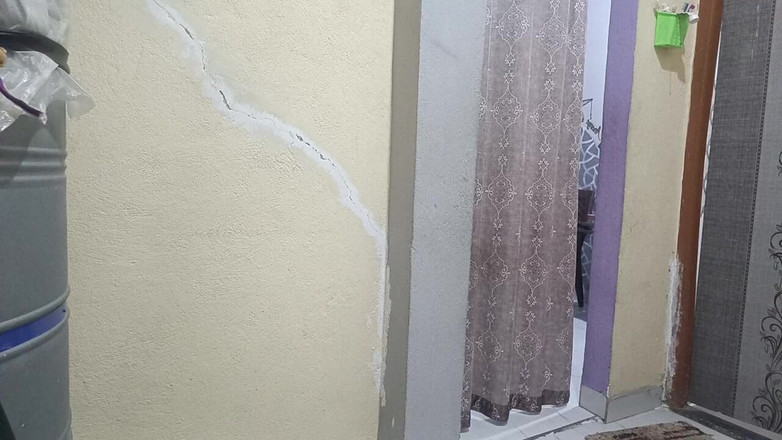 LovedSunsine1990: Amis, maintenant le soutien-gorge de ma femme commence à me monter