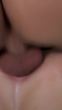 Dillan Lauren: Baise-moi Le Cul Avec Ta Bite Géante!