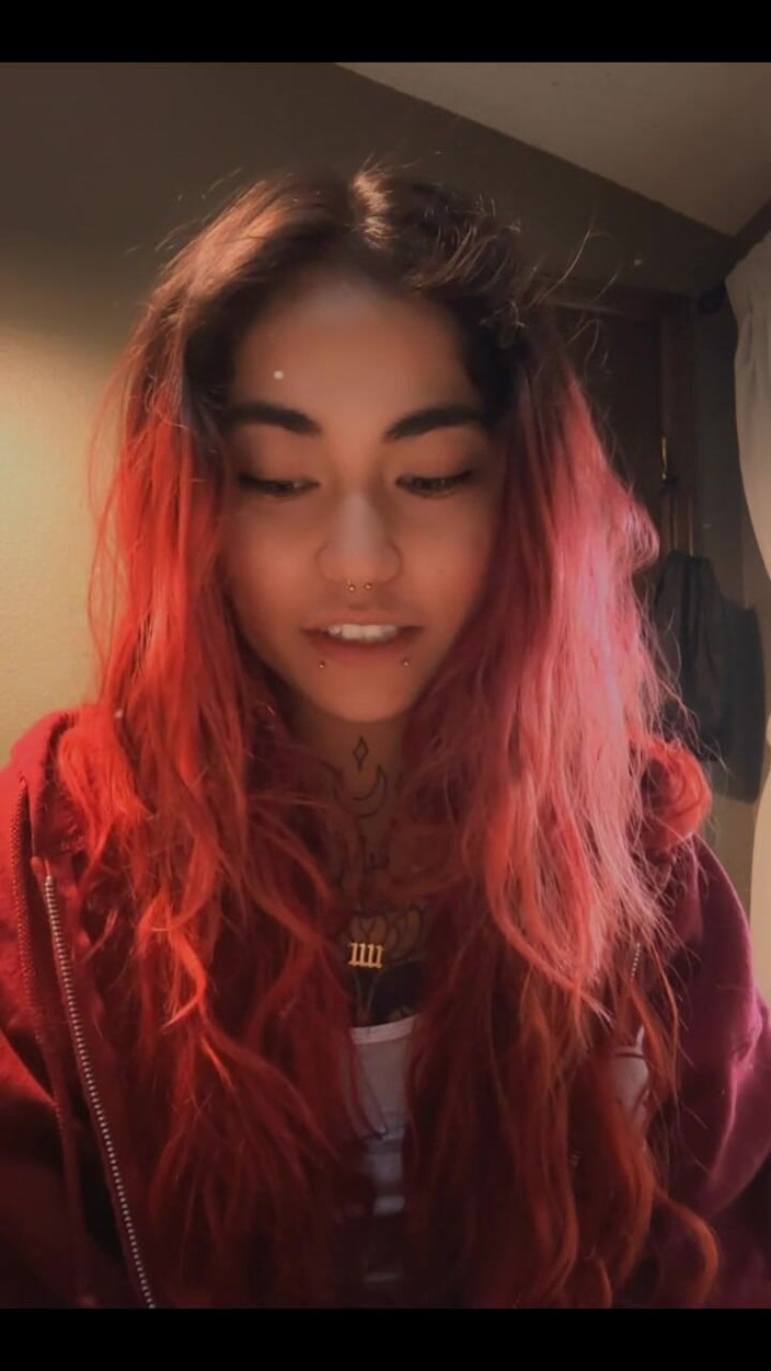 lilRavenFox: Send Good Vibes We Get Approved for This House!