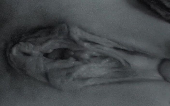 LilMunchkin_66: Gitl, lingerie sexy, squirte si fort, squirt extrême