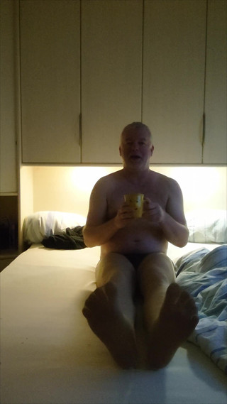 Carmen_Nylonjunge: 尼龙男孩祝你早晨寒意凛冽