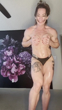 Naked News with Simone Steele Part One