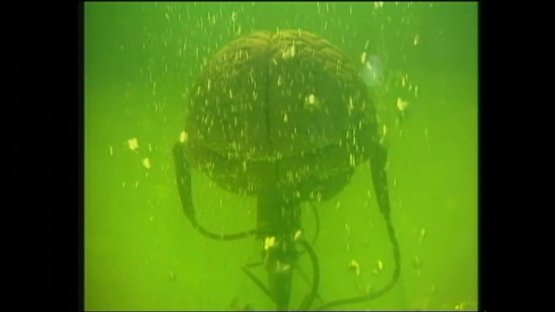 MMV TV - our best full movie: 飽くなきからかいフリークがマニアックスのようにファック (フルレングスのポルノ映画)