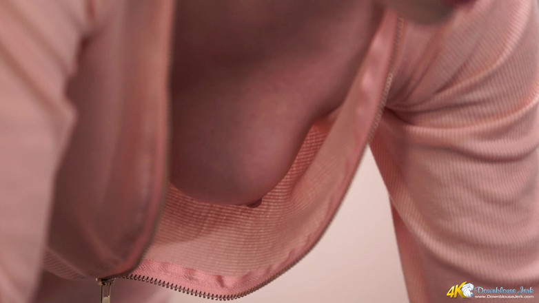 DownblouseJerk: Rihanna - sbirciatina capezzoli - istruzioni per masturbazione