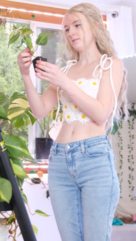 Tưới quần của tôi