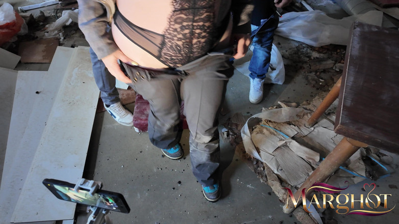 Sexymarghot: Fyra killar knullar min röv i tur och ordning, jag...