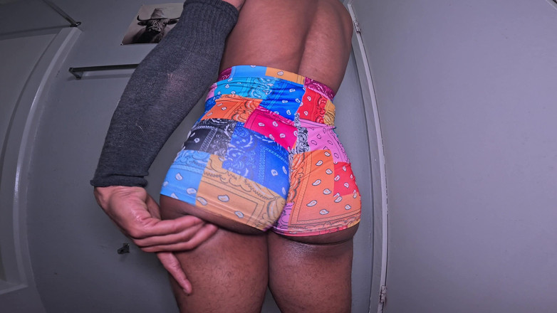 Bubble_butt_babe: Bubble Butt Twink dengan pantat comel