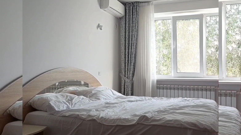 Selena701: Istri dewasa rambut pirang amatir lagi asik Blowjob dan Doggy