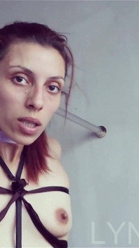 BDSM dikongkek dan bermain nafsu!