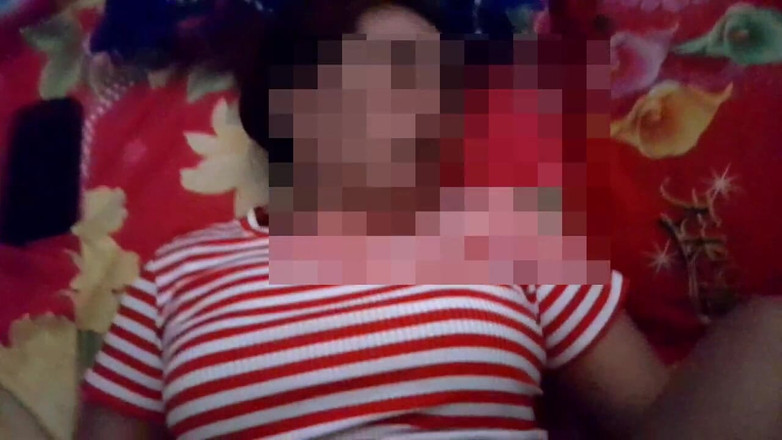 House wife: Treffen mit freundin, ficken ihre muschi nass, creampie, meinen schwanz...