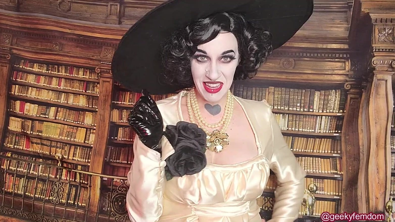 Geeky Femdom: Lady Dimitrescu weltweit WICHsanleitung