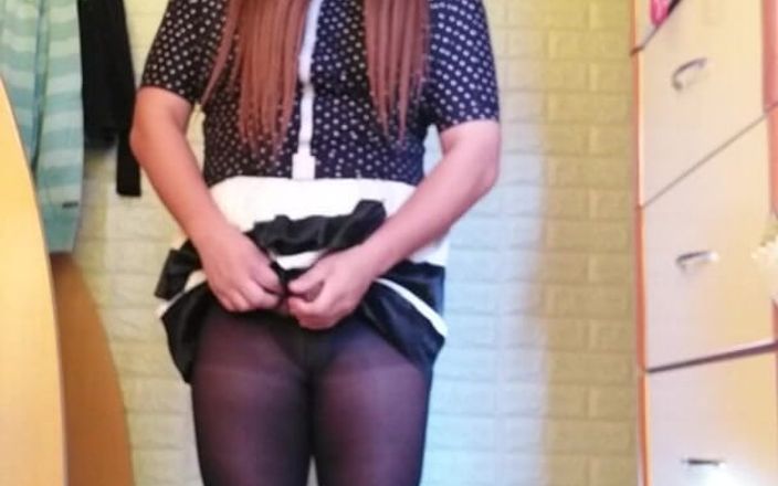 Kit19881127: Sissy Crossdresser 12