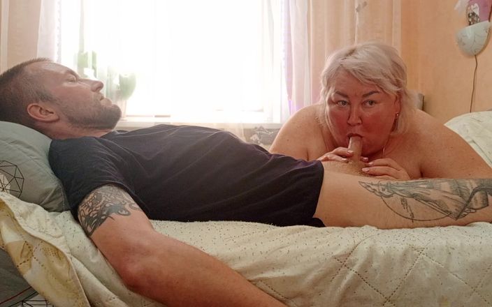 Zona901: J’adore quand un ami me taille une pipe et me...
