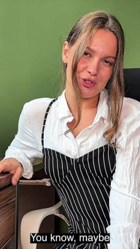 Virtuální Sex. Zůstal Pozdě V Práci, Aby Ošukal Kolegu