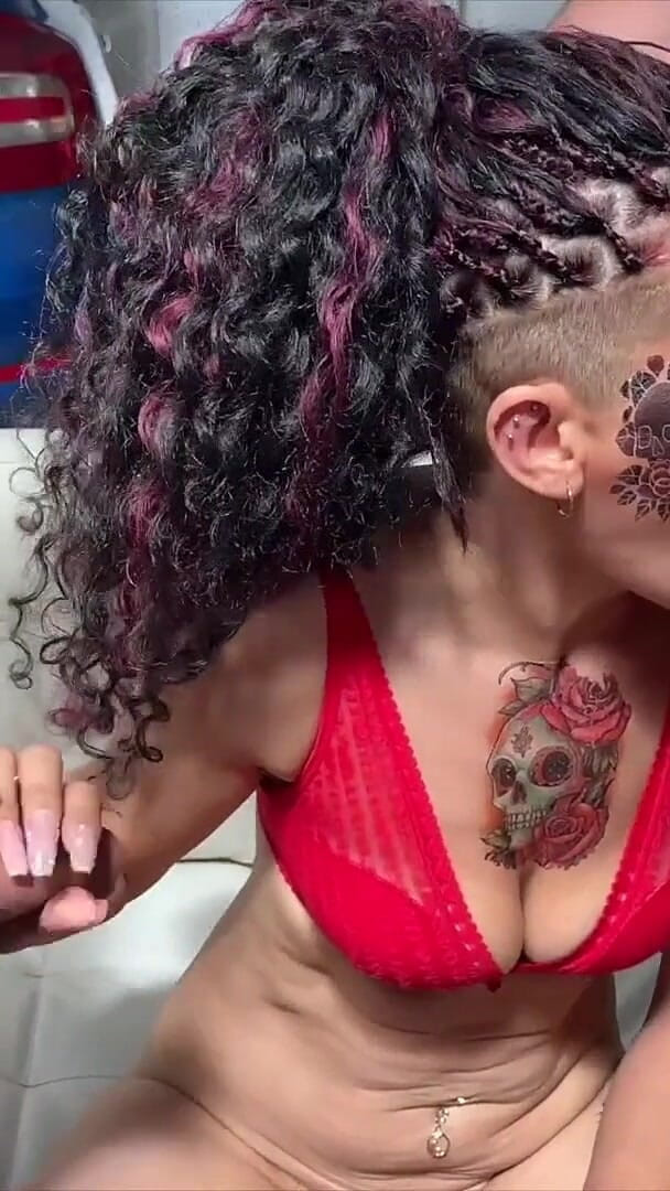 Video Porno One: Melissa Için Çift Penetrasyon, Her Iki Deliğin De Doldurulmasını Çok Seviyor!