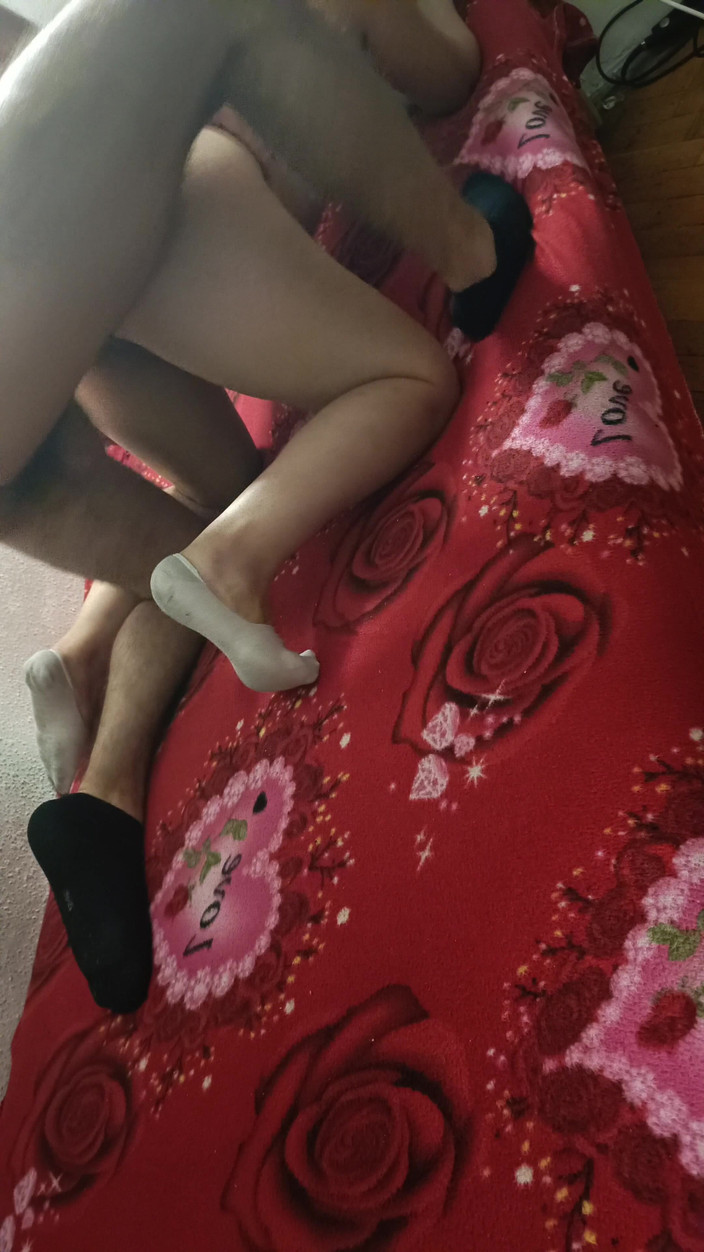 Miriamdavid97: Hon knullar sig själv varje dag