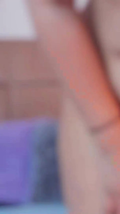 Ashley Curvy: Utangacım Ve Hiç Kocaman Kıçımla Sikilmedim, Sikilmek Istiyorum