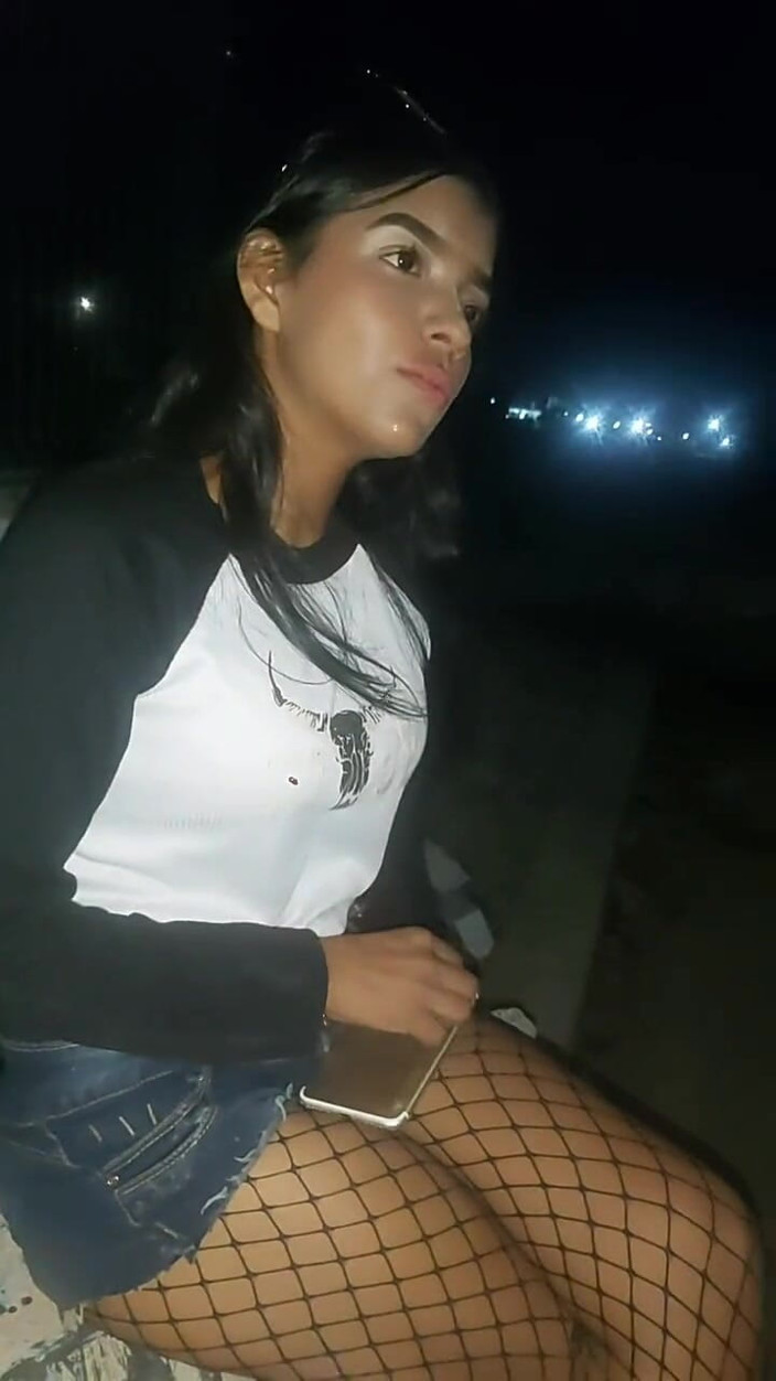 Angelhotmex: A 19-year-old Unknown Woman - Angelhotmex