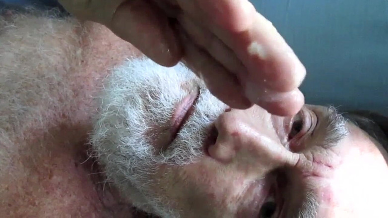 Mr hairy gardener: Usmcvorefinal