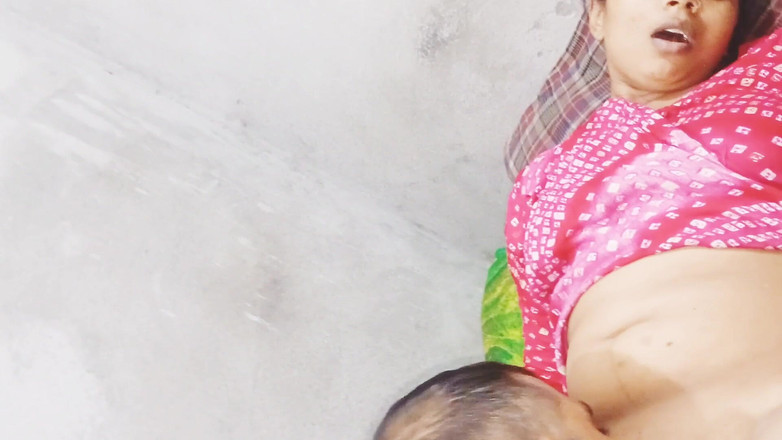 Sexy_girl_nehu: Bhabhi lamiendo coño y digitación video, video de orgasmo de...