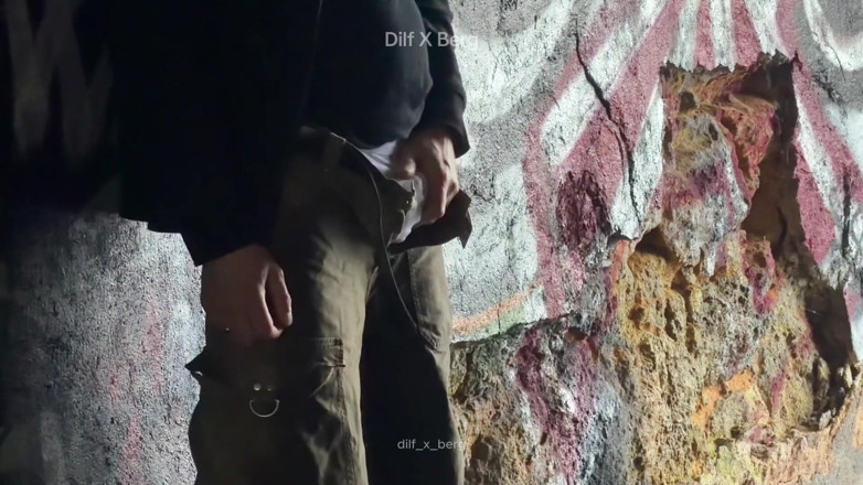 Dilf_X_Berg_XL: Grafiti &amp; Pelayaran - Hari 1