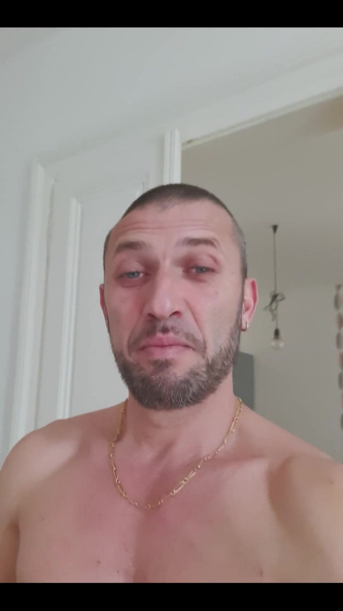 Boy jerking off: Good Morning