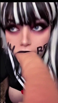 Tlustá ahegao děvka uctívá tvé bwc