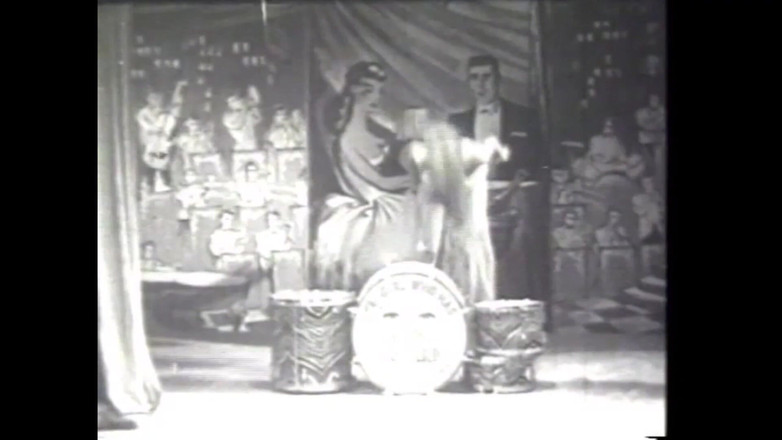 The Unforgettable: बेट्टी थिएटर डांसर