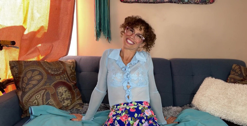 VibeWithMommy: Épisode 1 ! Mme Crizzle dans Apprendre à baiser ! Je te guide à travers...