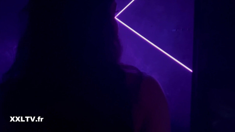XXLTVFR: Orgie surprise pour Clea Gaultier