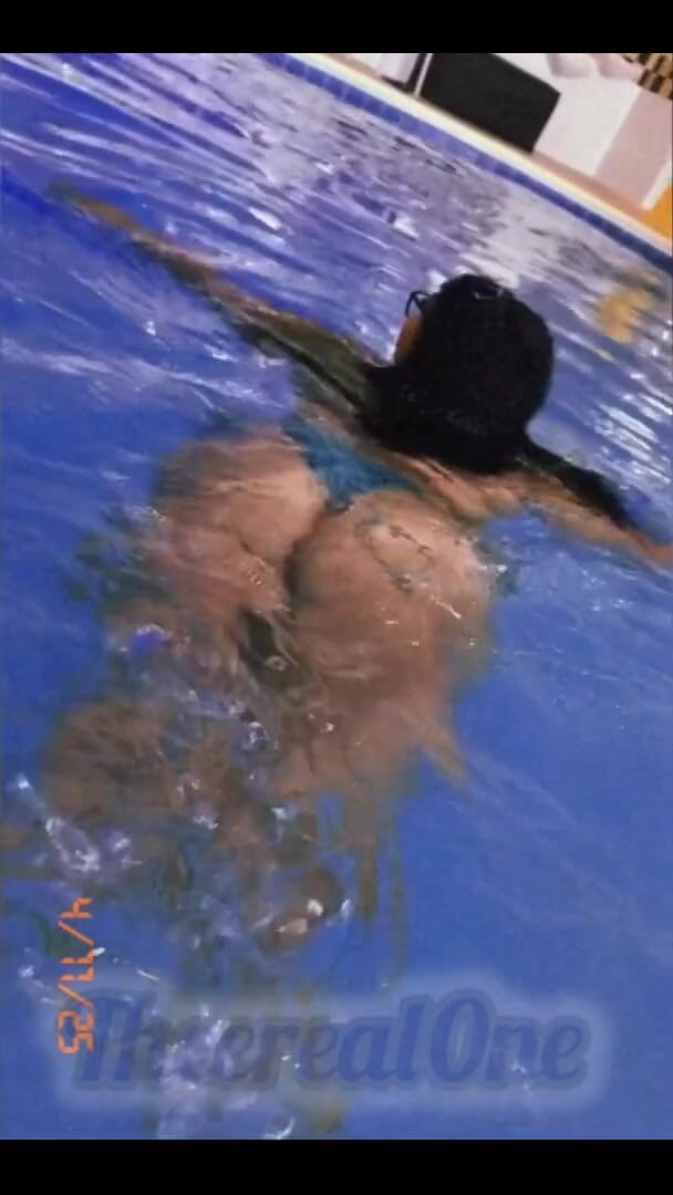 Time for Pool (Biggdebbie solo) Time for Pool (Biggdebbie solo)