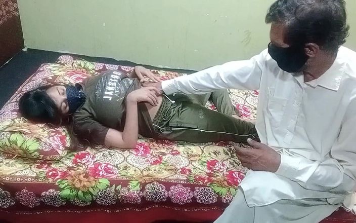 MehwishButt: Regelmatige poesjescontrole