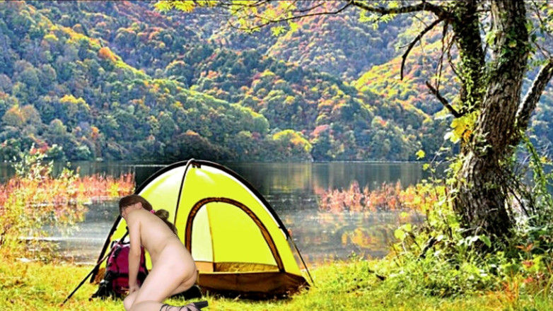 Pai-chan: L'accampamento nudo di pai-chan
