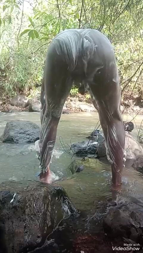 Sexyjayla254: 1부 밖에서 사정하는 비누 자위 거유 흑인 자지