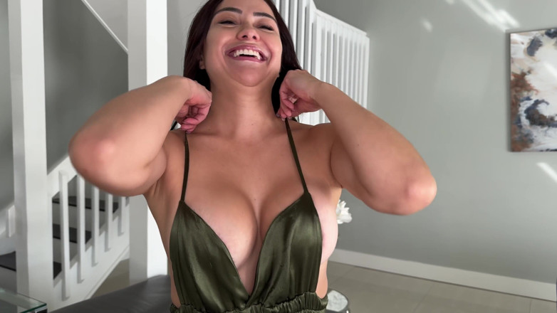 J-Mac: laitina Jmac ke saath apna pahla porno shoot karti hai