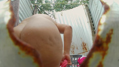 irina69star: 해변 부스의 큰 엉덩이