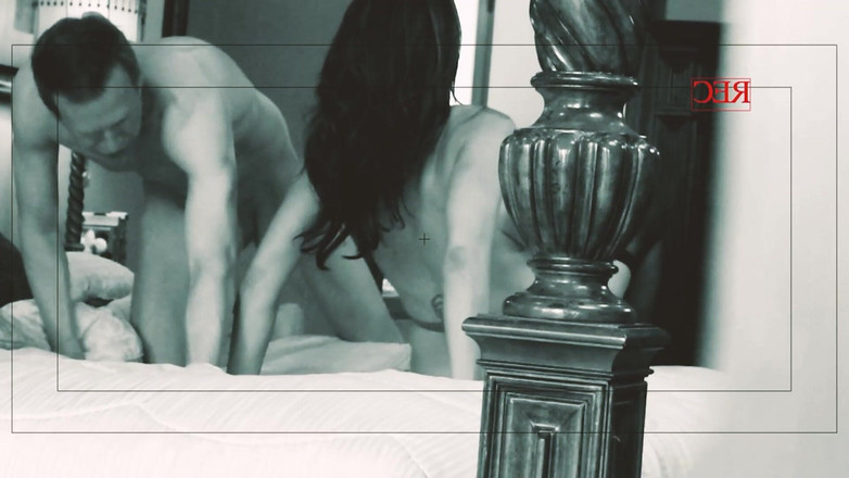 Bananas with Melons: Smerige buren scène-2_beautiful rondborstige brunette geniet van vuile seks terwijl...