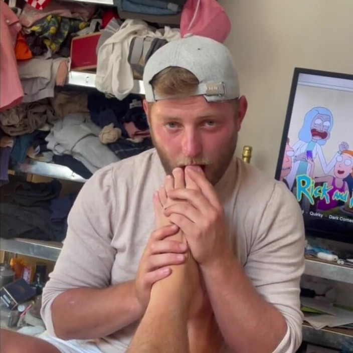 GlennandSonny: Boyfriend Worships My Dick and Feet