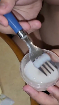 I Love to Accumulate Many Cumshots From My Man, to Cook It and Eat It